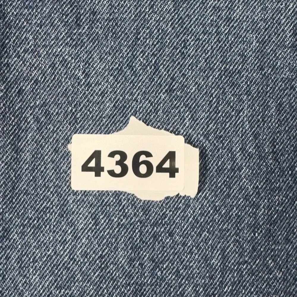 Levi's 505 Regular Fit Jeans Mens 34x30 Blue Medium Wash Straight Leg 00505-0216